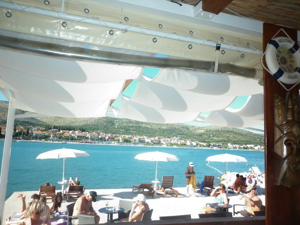 Villa Duje Old Town Trogir Exterior photo
